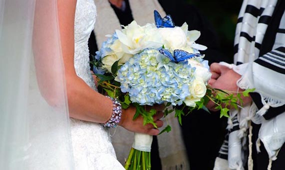 Floral arrangement 13