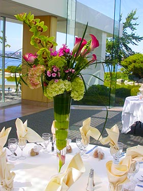 Floral arrangement 24